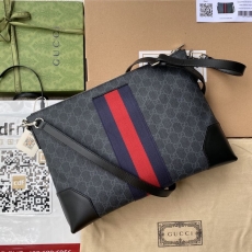 Gucci Clutch Bags